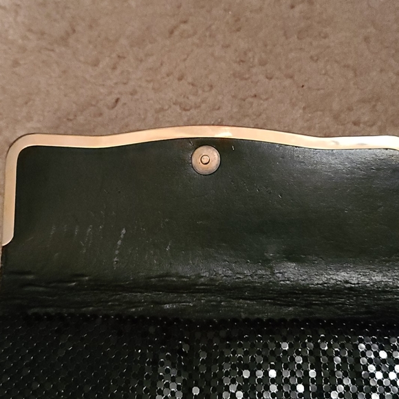 Purse - Picture 2 of 2